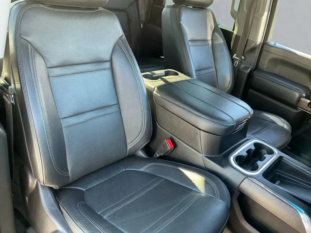 GMC Sierra photo 23