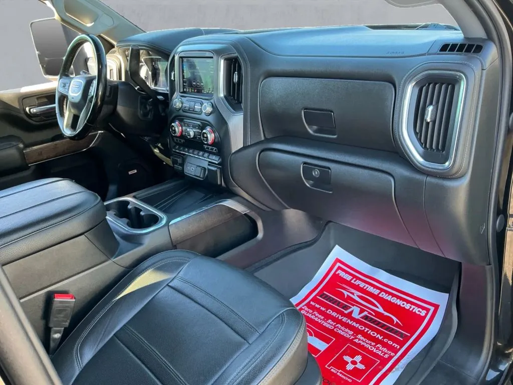 GMC Sierra photo 21