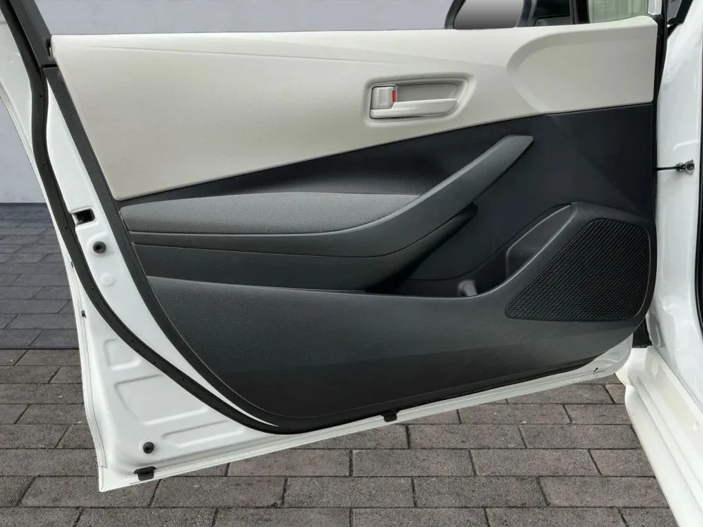 Toyota Corolla photo 10