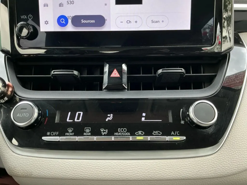 Toyota Corolla photo 31