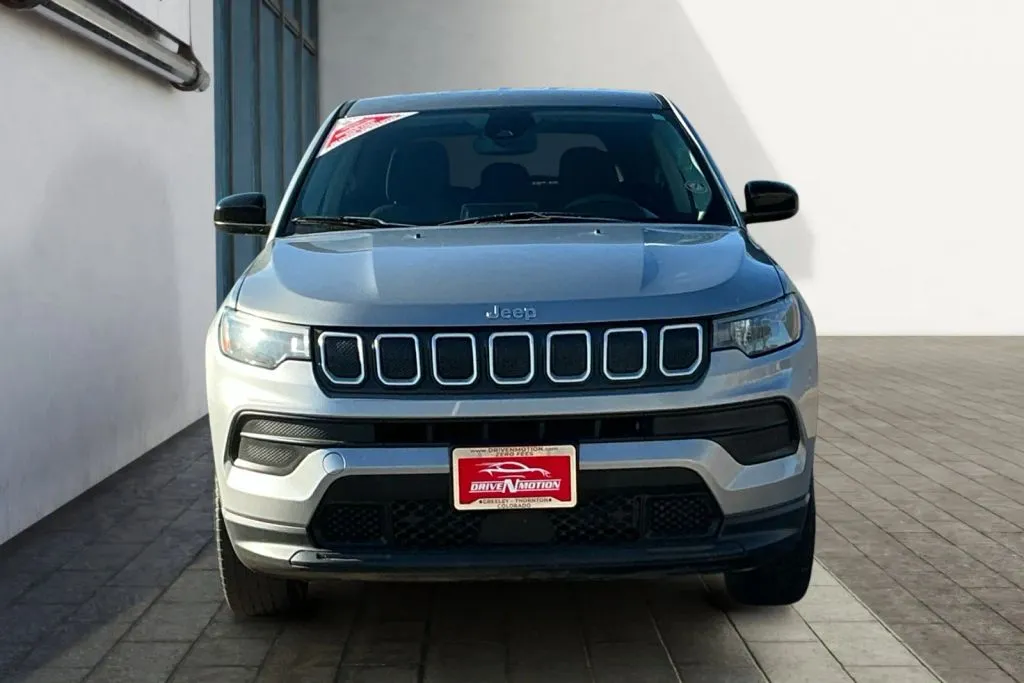 Jeep Compass photo 8