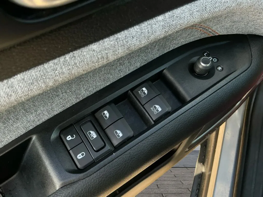 Jeep Compass photo 11
