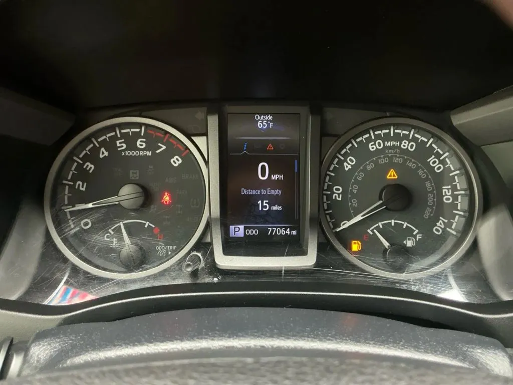 2022 Toyota Tacoma SR - Photo 25