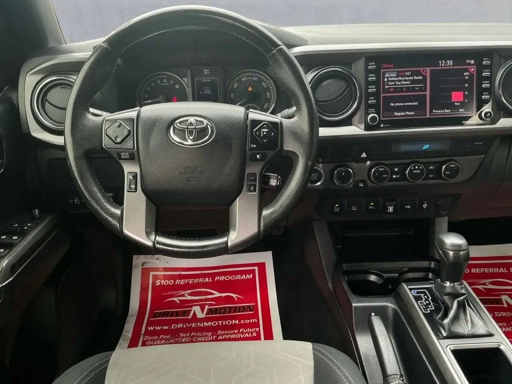 2022 Toyota Tacoma SR - Photo 16