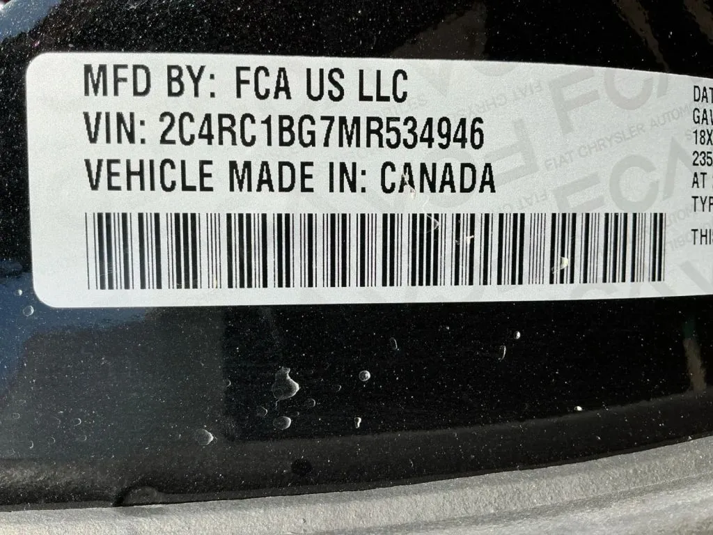 Chrysler Pacifica photo 37