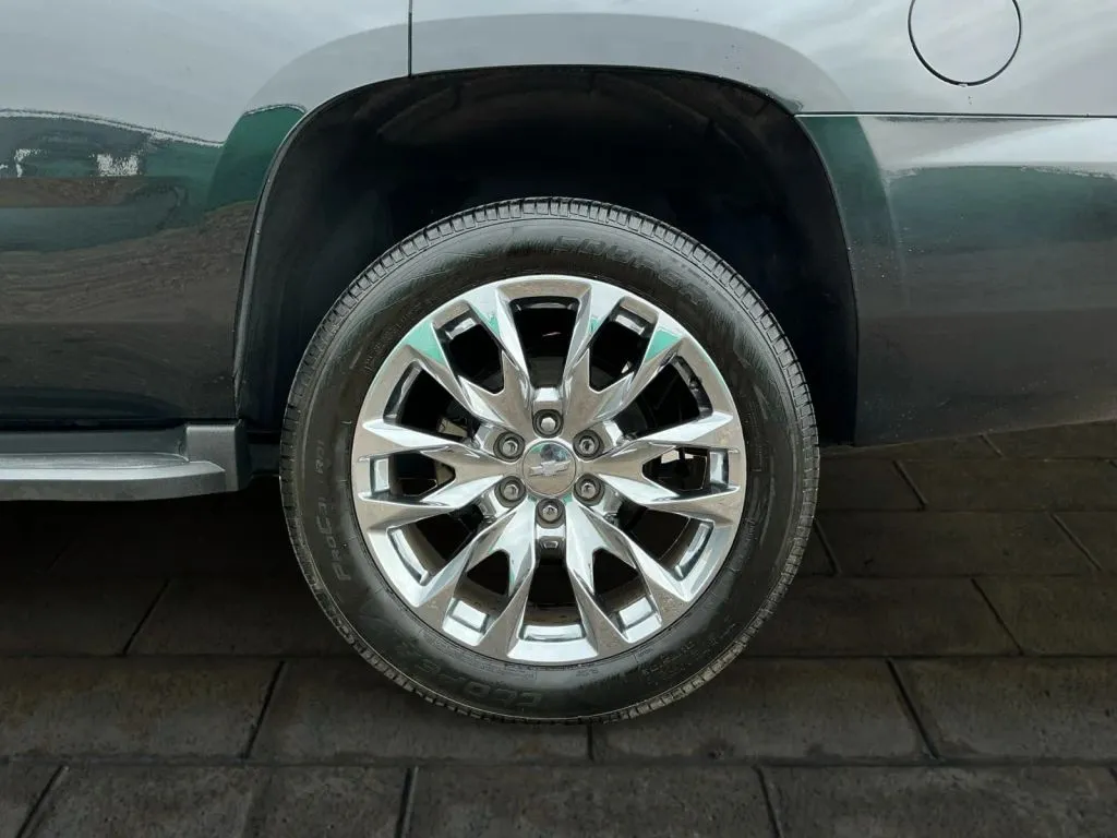 Chevrolet Tahoe photo 18