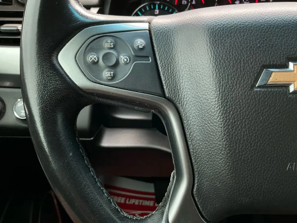 Chevrolet Tahoe photo 27