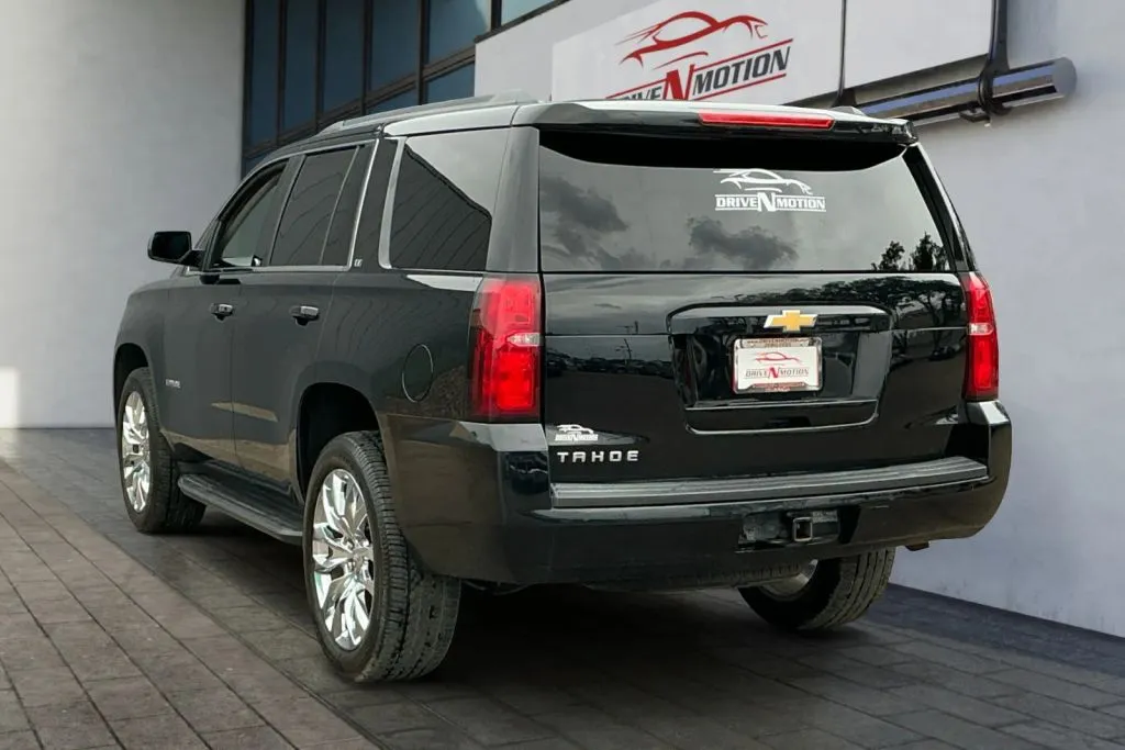 Chevrolet Tahoe photo 6