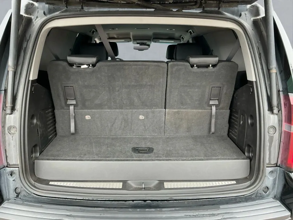 Chevrolet Tahoe photo 20