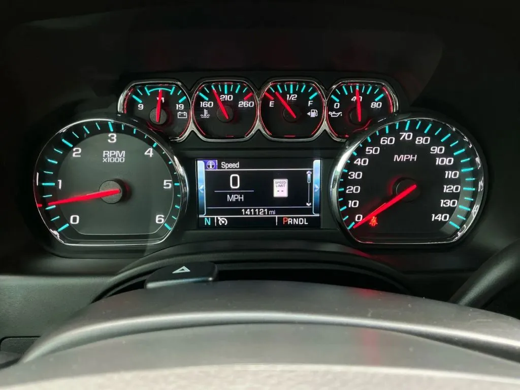 Chevrolet Tahoe photo 26