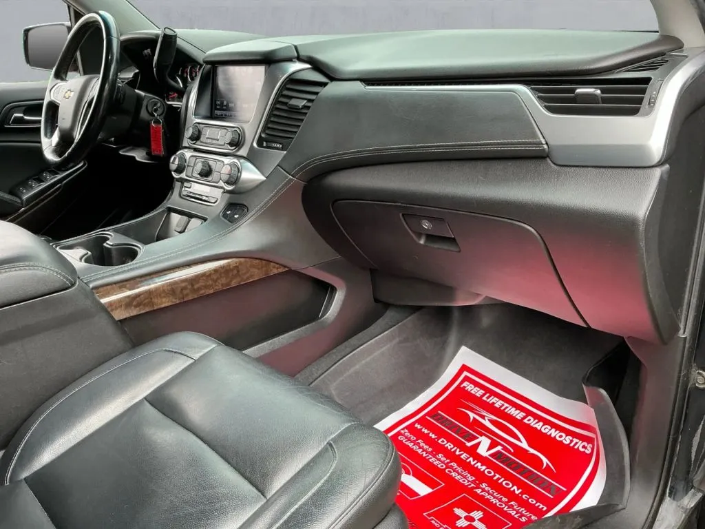 Chevrolet Tahoe photo 21