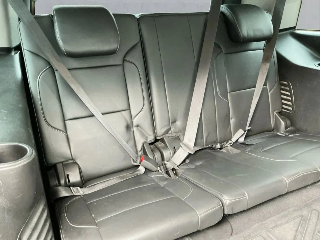 Chevrolet Tahoe photo 17
