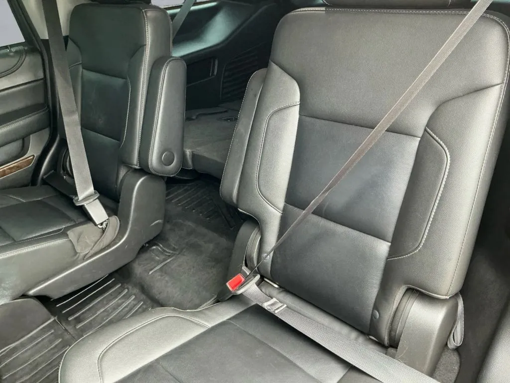 Chevrolet Tahoe photo 15