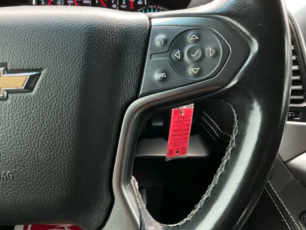 Chevrolet Tahoe photo 28