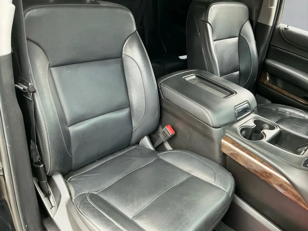Chevrolet Tahoe photo 23