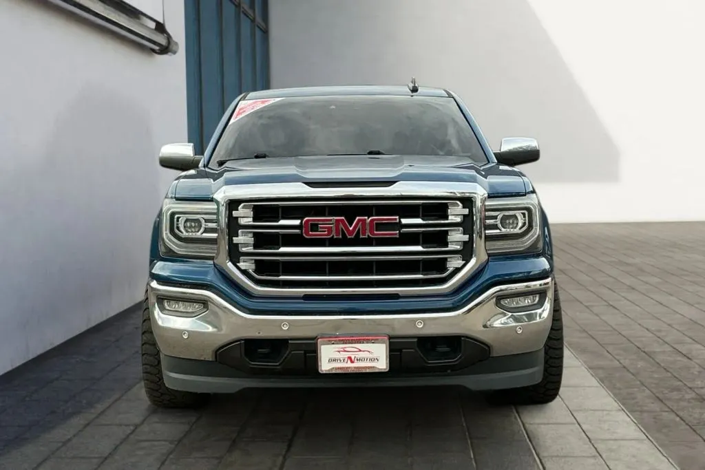 More photos of 2018 GMC Sierra 1500 Crew Cab SLT Pickup 4D 5 3/4 ft at Drive N-Motion Greeley, CO