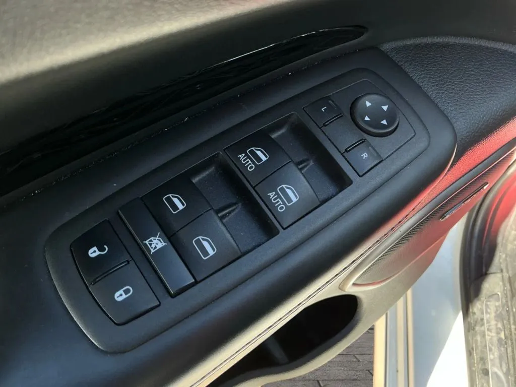 Dodge Durango photo 11