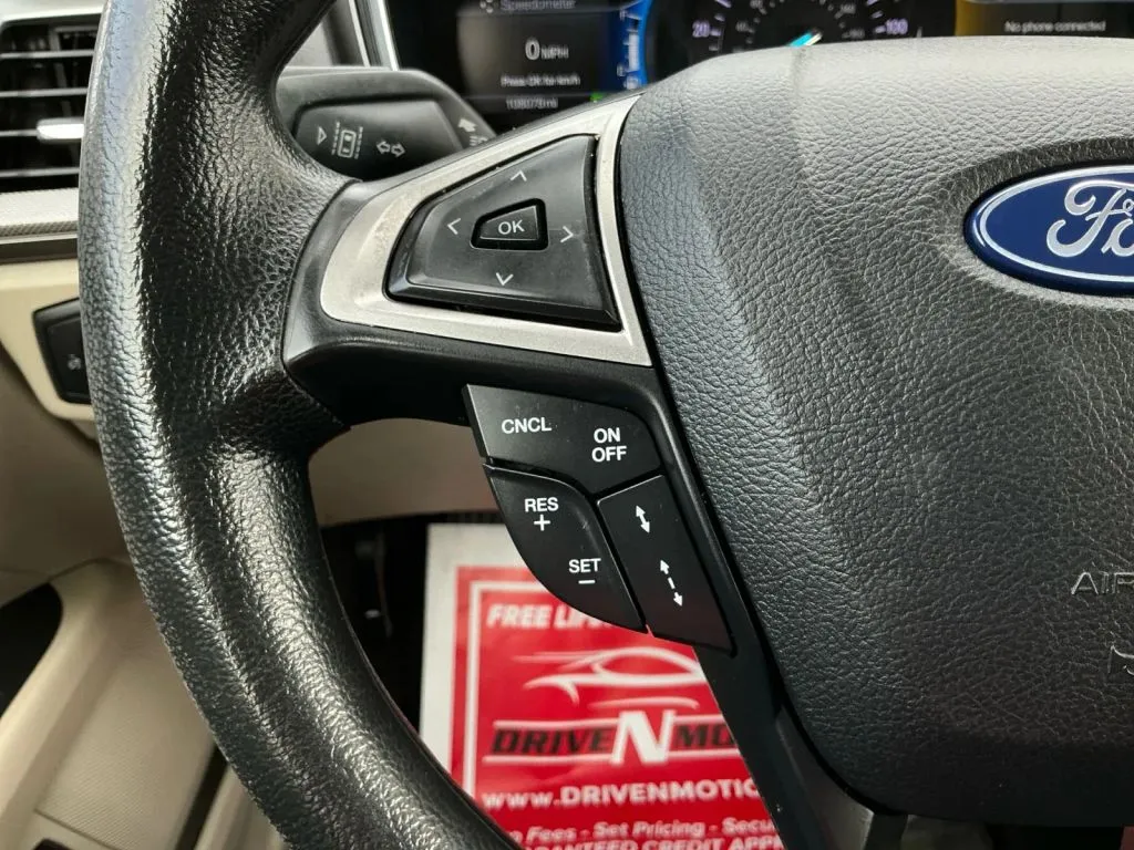 Ford Fusion photo 26