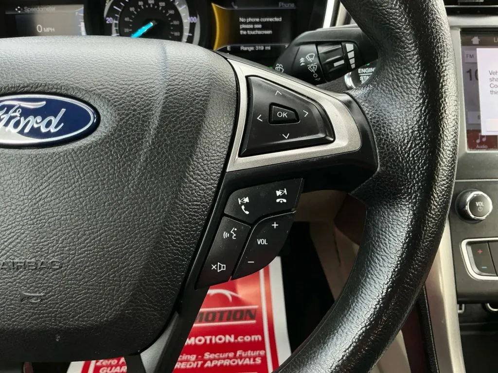 Ford Fusion photo 27