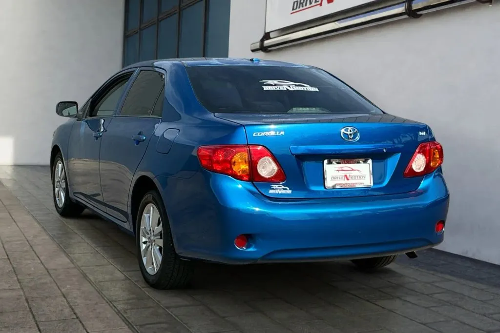 Toyota Corolla photo 6