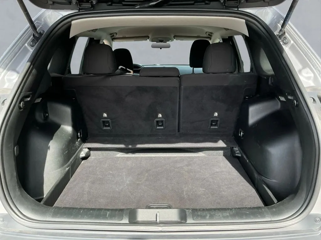 Jeep Cherokee photo 19