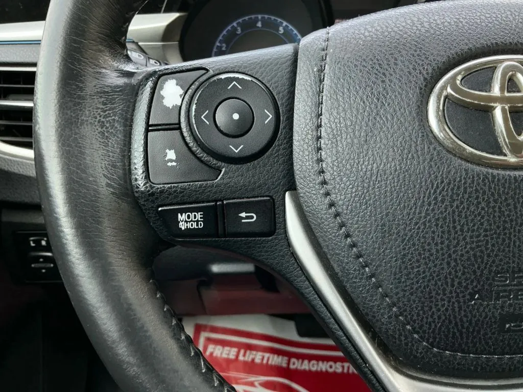 Toyota Corolla photo 26