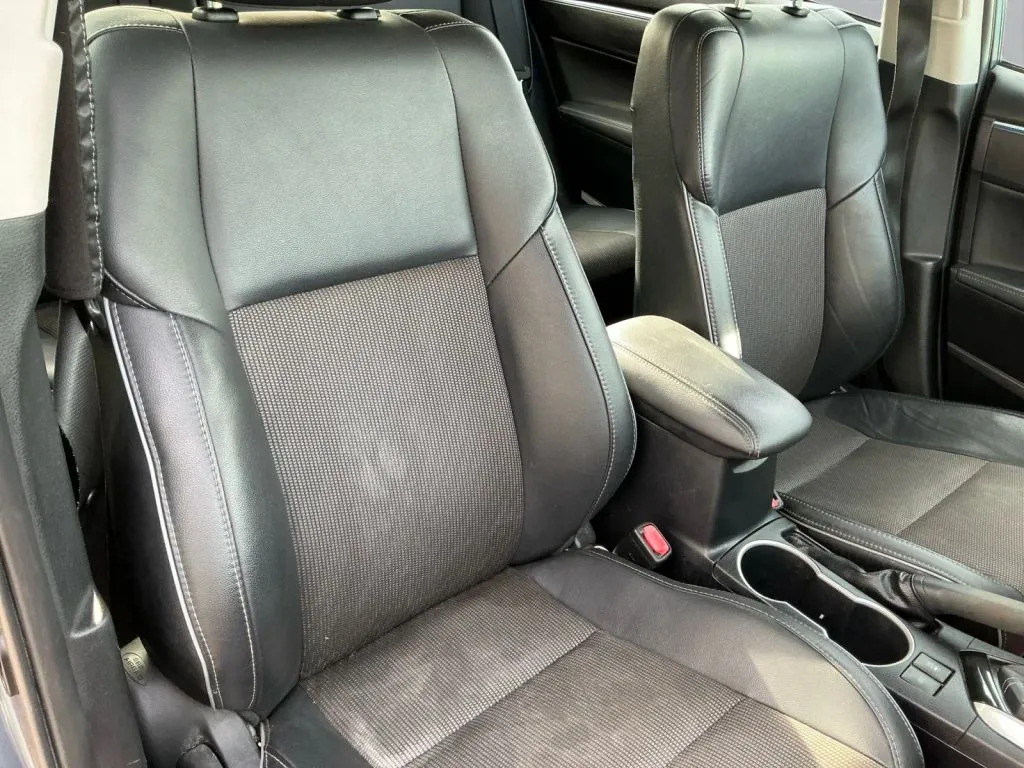 Toyota Corolla photo 22