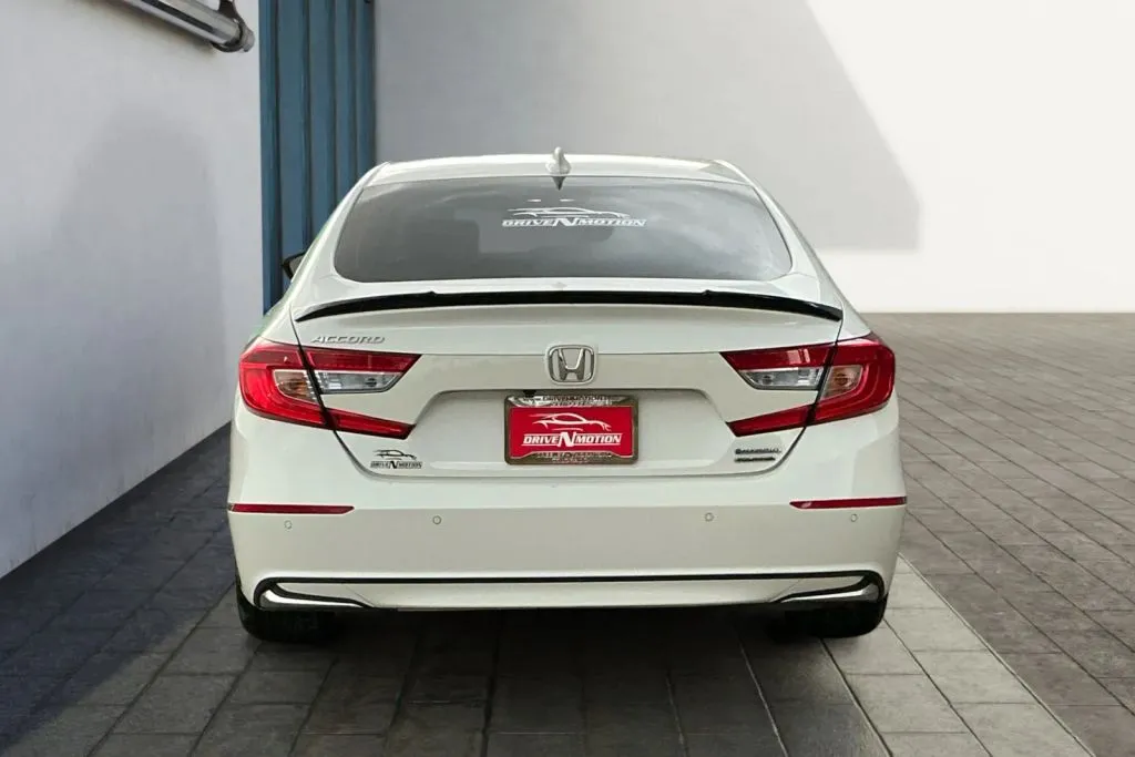 More photos of 2020 Honda Accord Hybrid Touring Sedan 4D at Drive N-Motion Greeley, CO