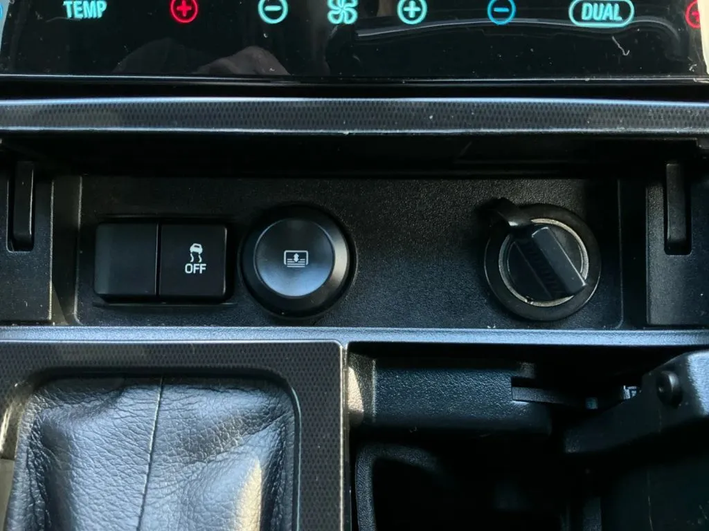 Ford Taurus photo 34