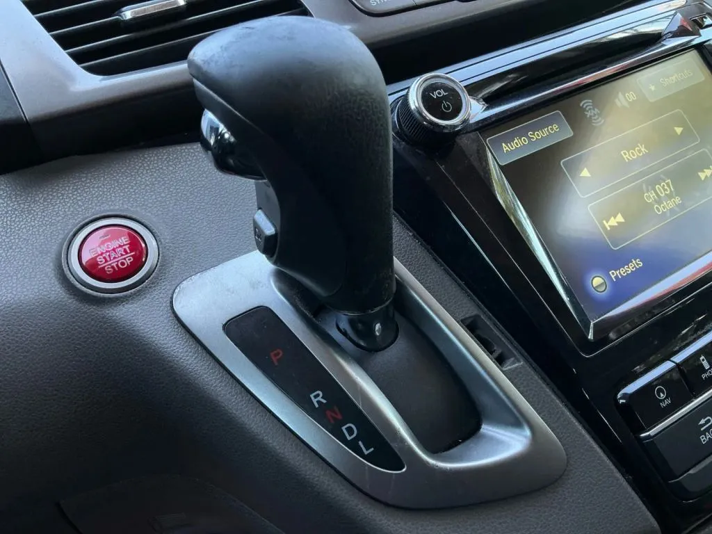 Honda Odyssey photo 35