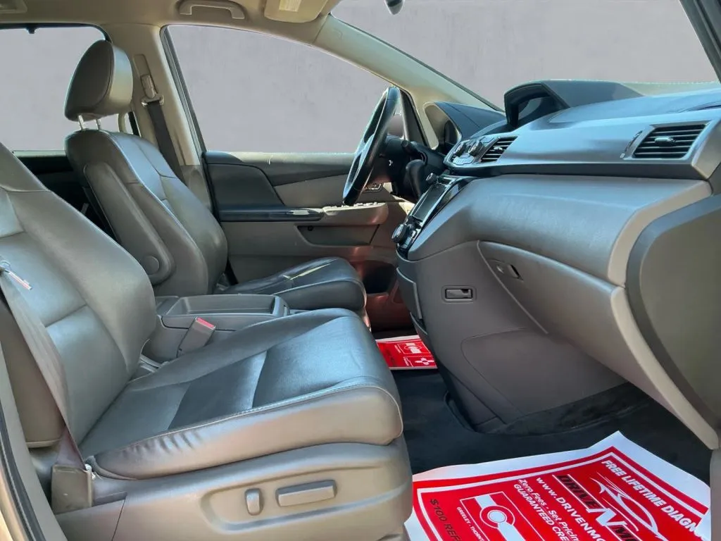 Honda Odyssey photo 22