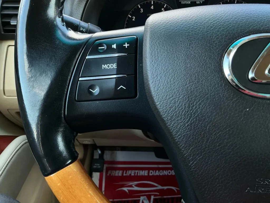 Lexus RX photo 26