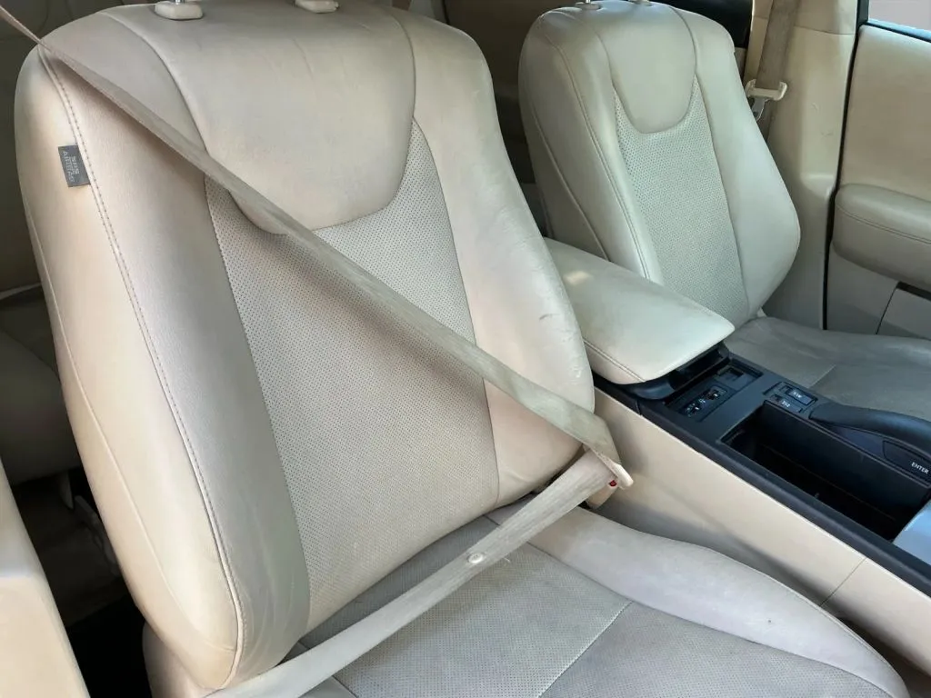 Lexus RX photo 21