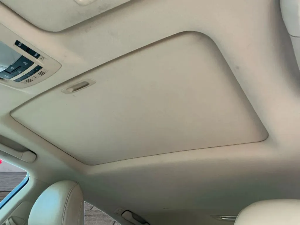 Lexus RX photo 24