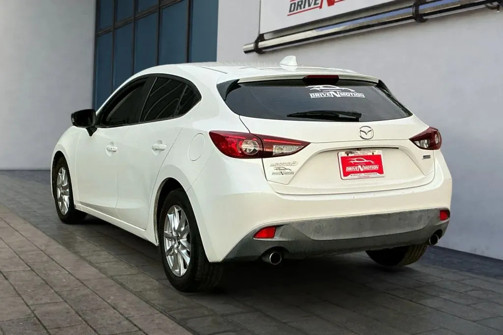 Mazda Mazda3 photo 6