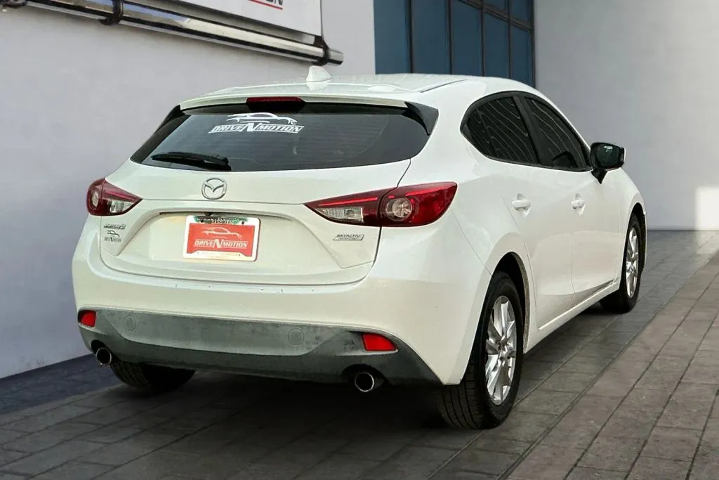 More photos of 2015 MAZDA MAZDA3 i Touring Hatchback 4D at Drive N-Motion Greeley, CO