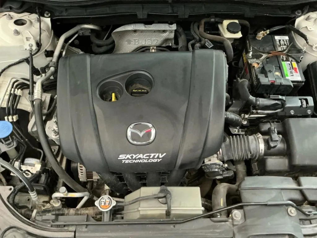 Mazda Mazda3 photo 23