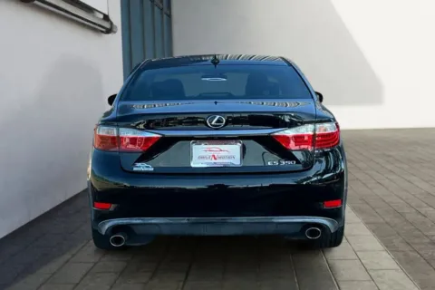 More photos of 2013 Lexus ES 350 Sedan 4D at Drive N-Motion Greeley, CO