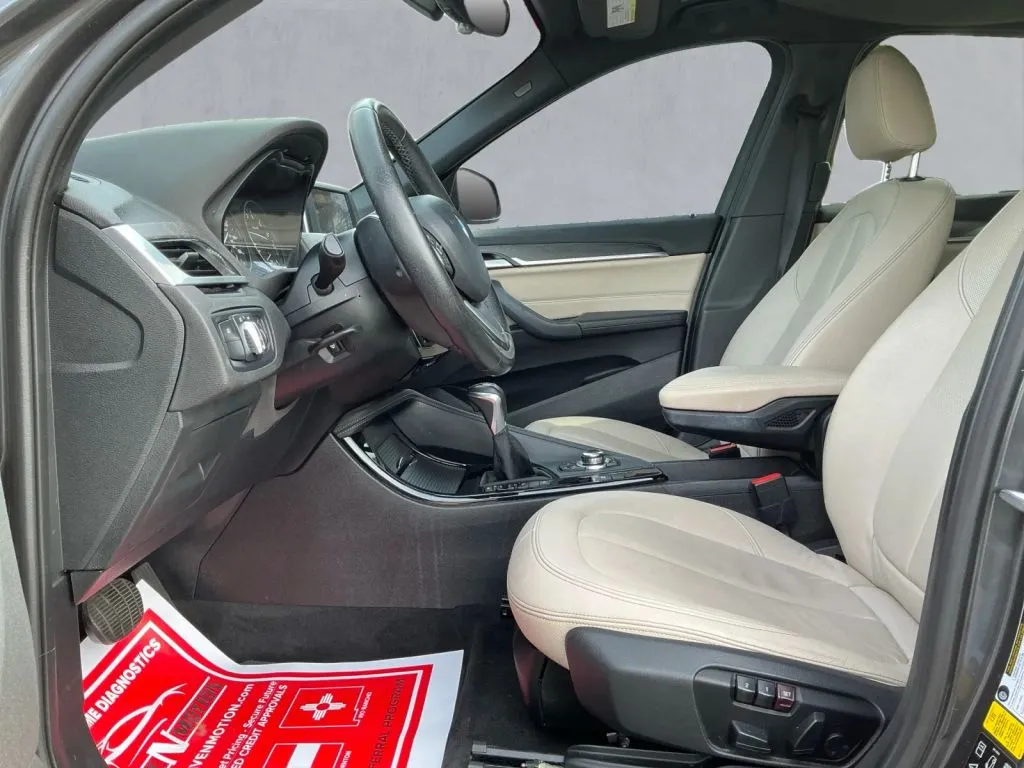 BMW X1 photo 12