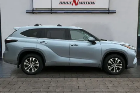 Another view of 2021 Toyota Highlander XLE Sport Utility 4D for sale in Greeley, CO at Drive N-Motion Greeley