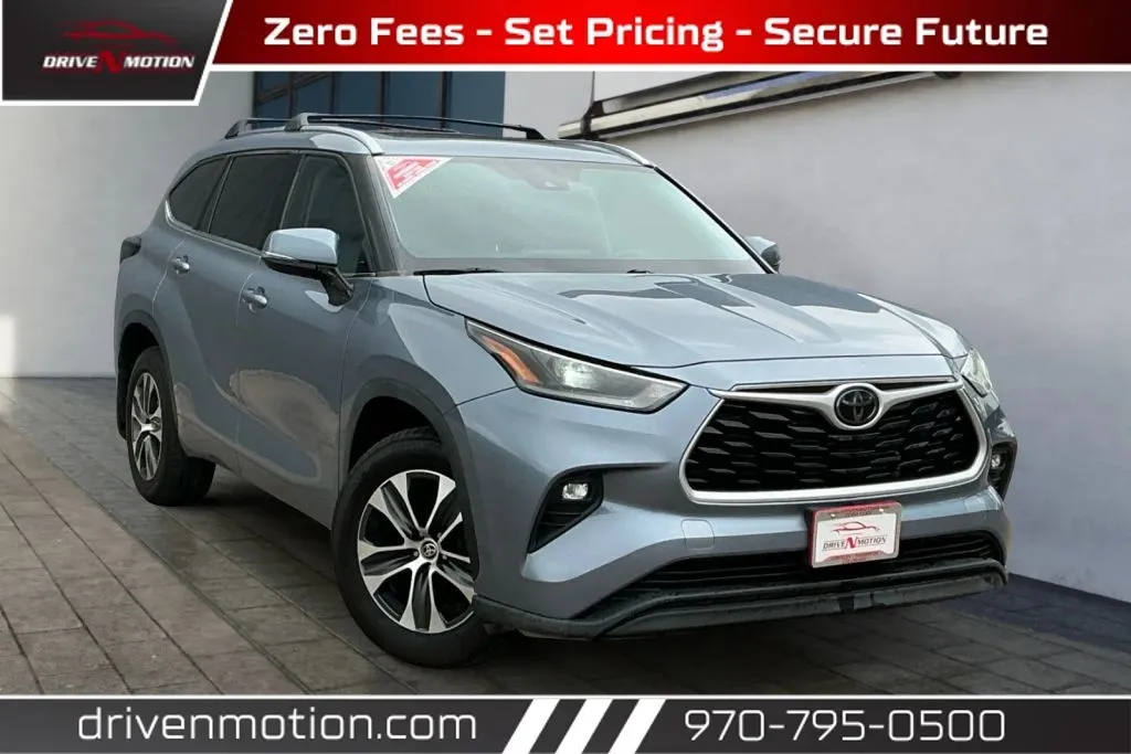 Gray 2021 Toyota Highlander XLE Sport Utility 4D for sale in Greeley, CO