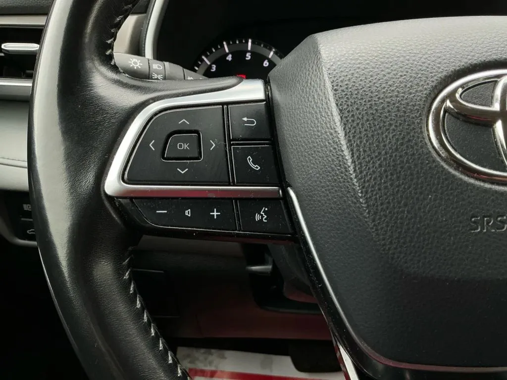 2021 Toyota Highlander XLE - Photo 29