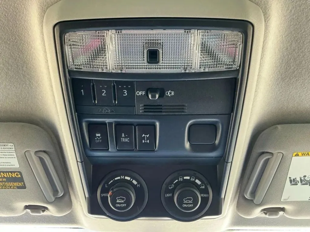 Toyota 4Runner photo 35