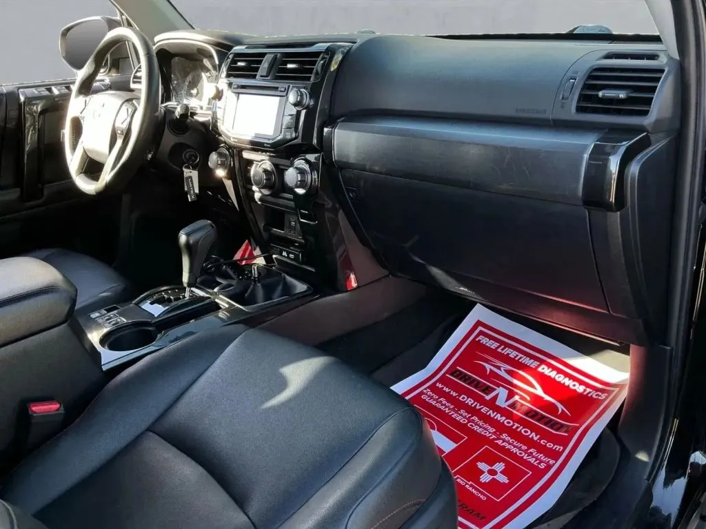 Toyota 4Runner photo 20