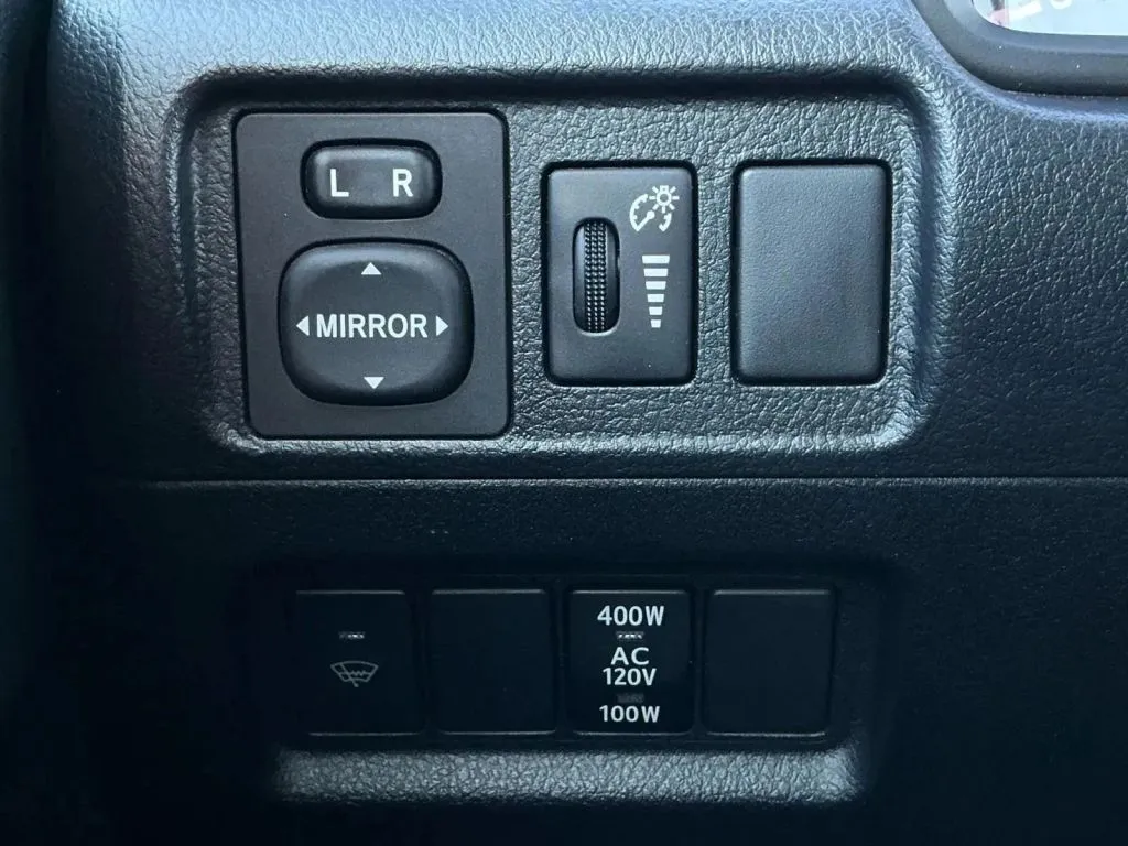 Toyota 4Runner photo 34