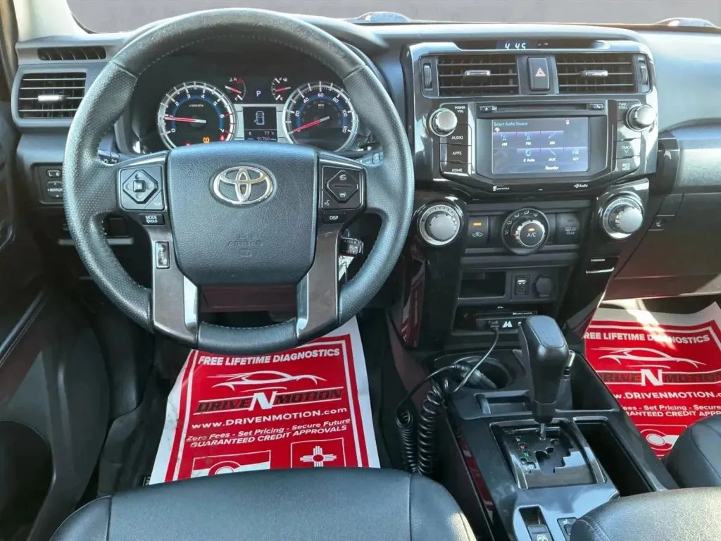 Toyota 4Runner photo 16