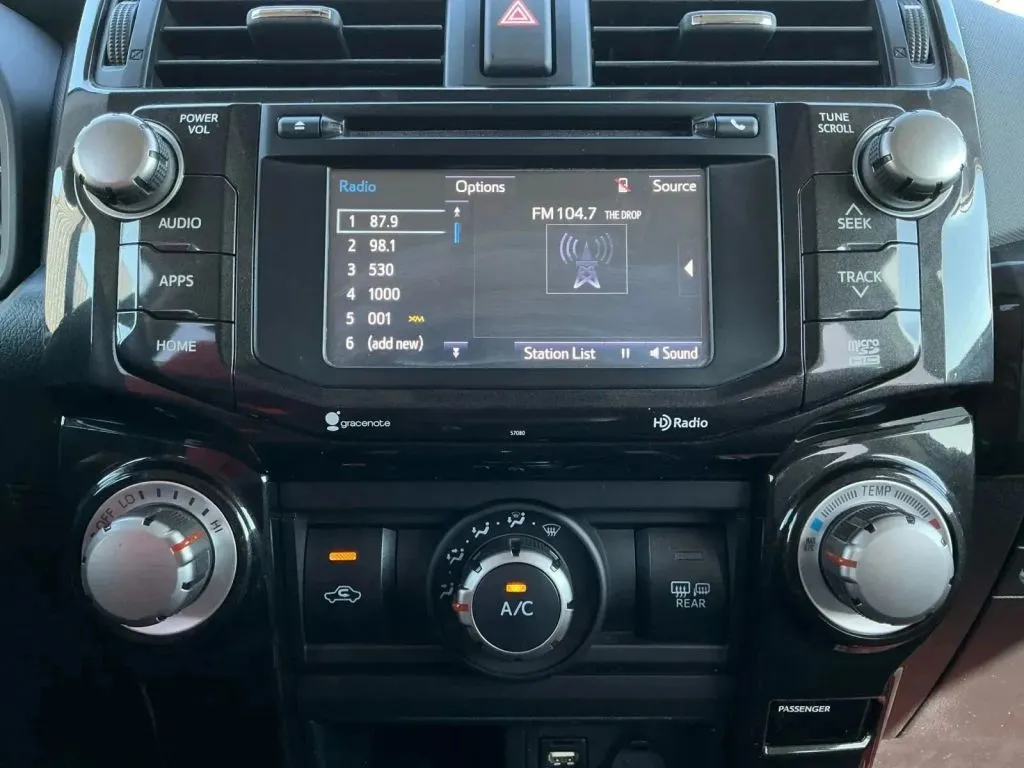 Toyota 4Runner photo 31