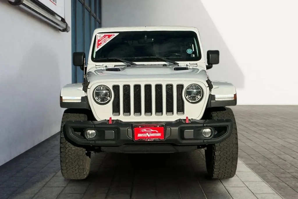 Jeep Wrangler photo 8