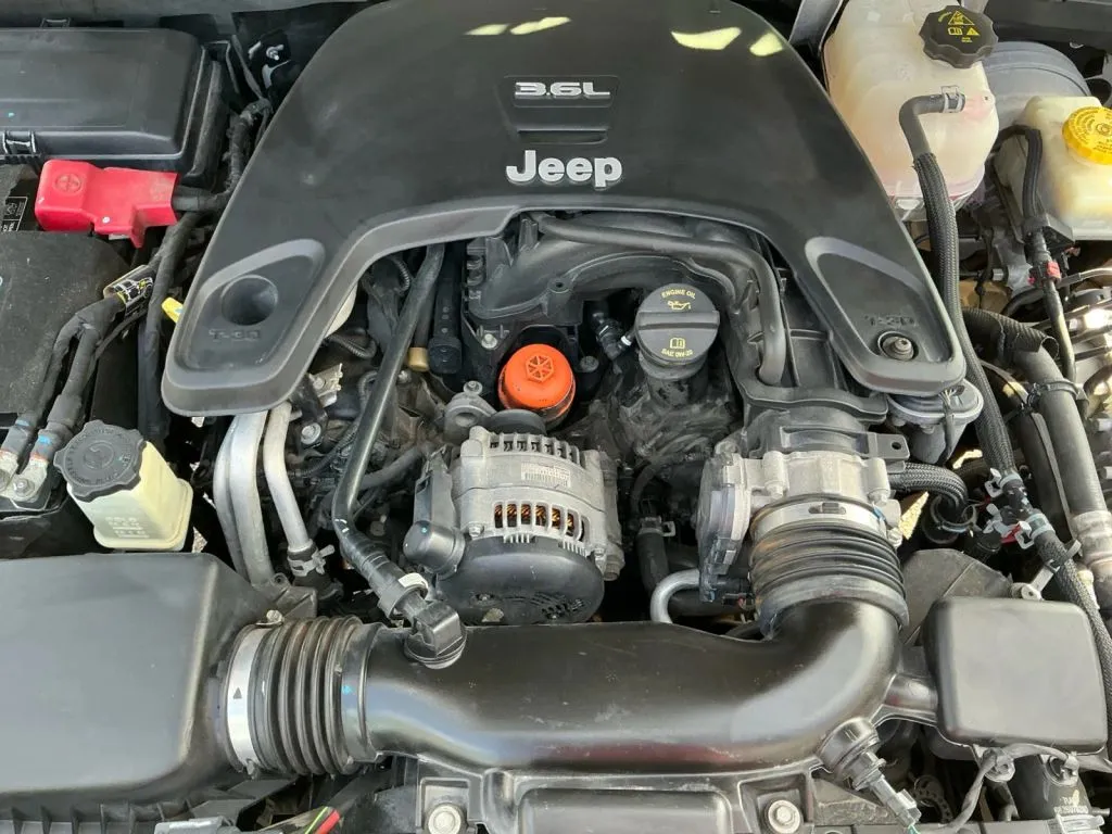 Jeep Wrangler photo 23
