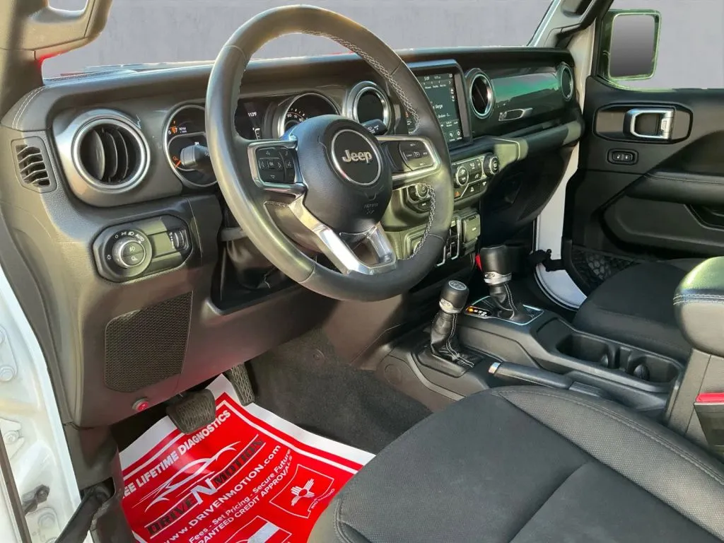 Jeep Gladiator photo 13